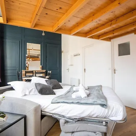 Elegant With Mezzanine - Amazing Location